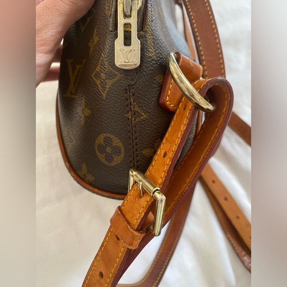 Louis Vuitton Monogram Ellipse Backpack - Picture 10 of 11